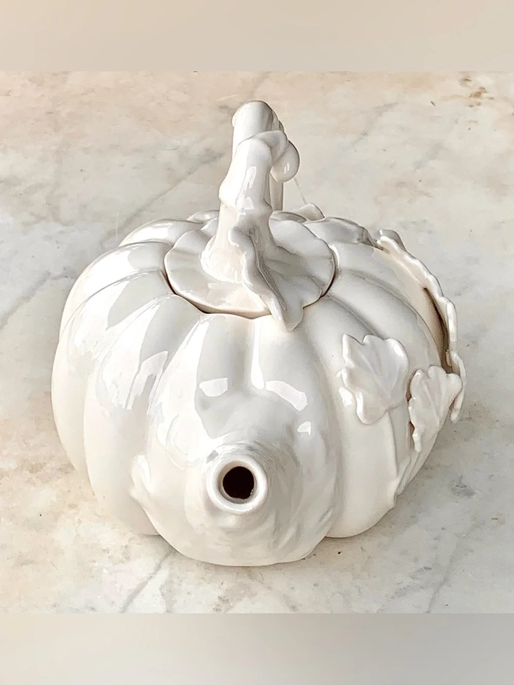 GRACE’S TEAWARE AUTUMN PUMPKIN TEA POT & LID WHITE BONE VINES 3D NEW PORCELAIN